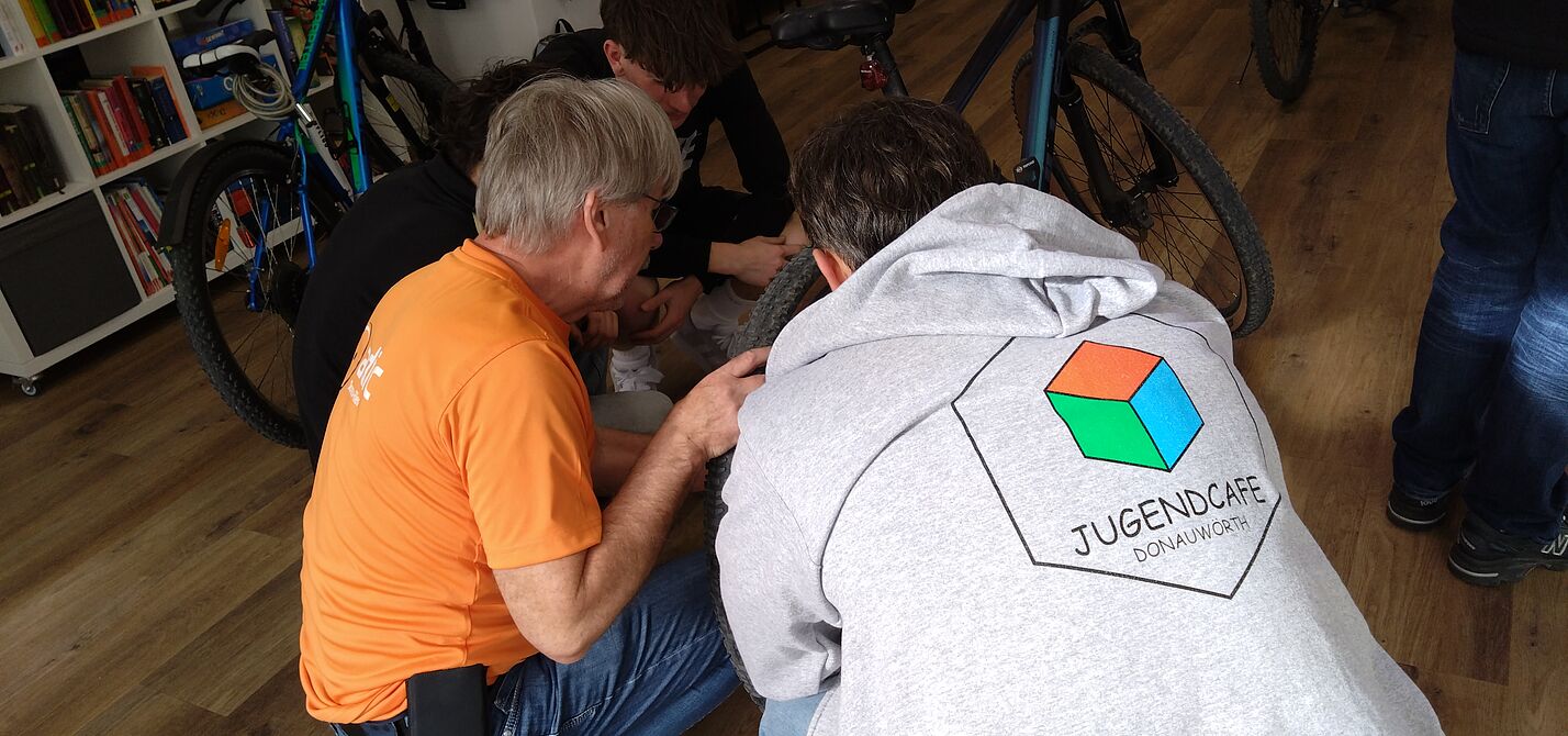 Rad-Check im Jugendcafe Rad-Check im Jugendcafe